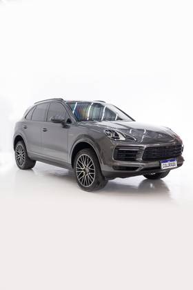 PORSCHE CAYENNE 2022