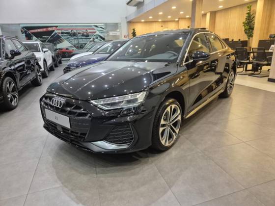 AUDI A3 2025