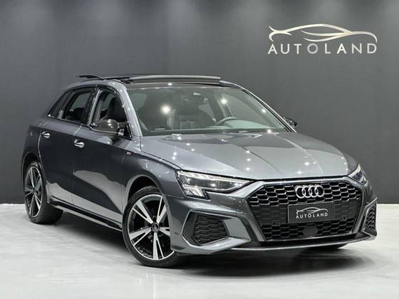 AUDI A3 2024