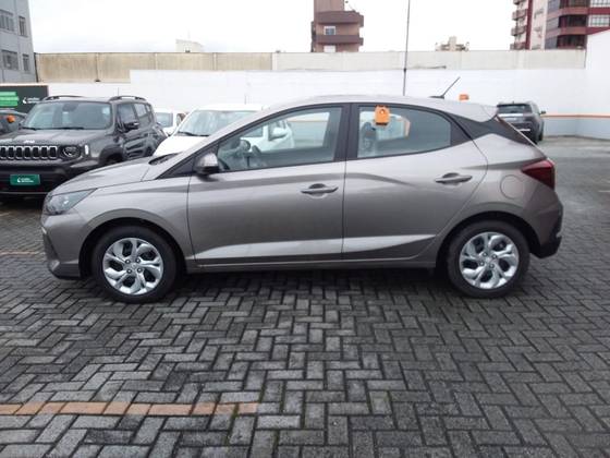 HYUNDAI HB20 2025