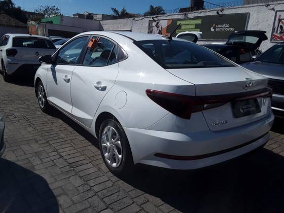 HYUNDAI HB20S 2025