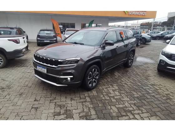 JEEP COMMANDER 2024
