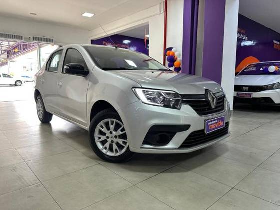 RENAULT LOGAN 2025