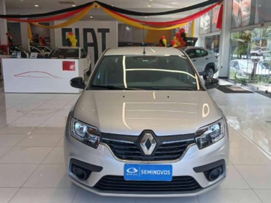 RENAULT LOGAN 2025