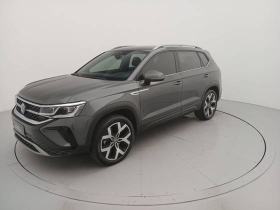 VOLKSWAGEN TAOS 2024