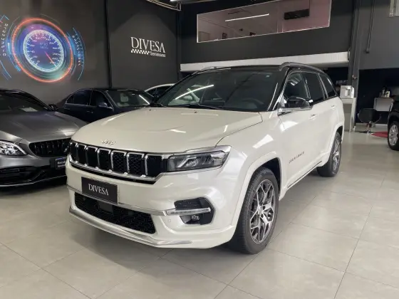 JEEP COMMANDER 2025