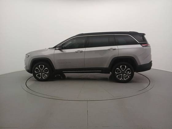 JEEP COMMANDER 2022