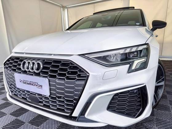 AUDI A3 2024