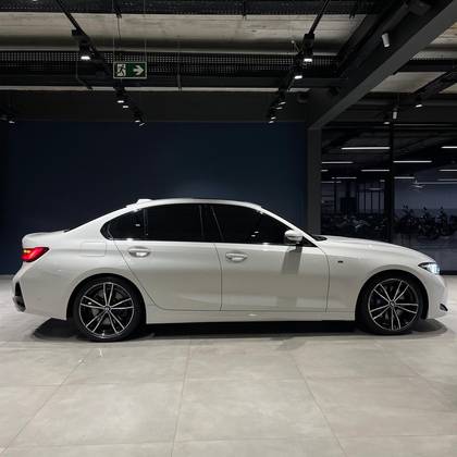 BMW 320i 2024