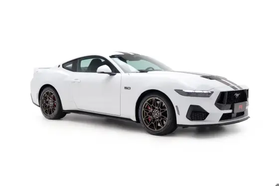 FORD MUSTANG 2025