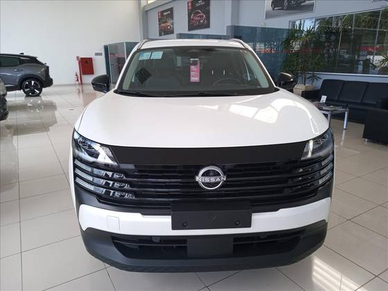 NISSAN KICKS 2026