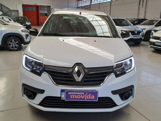 RENAULT LOGAN 2025