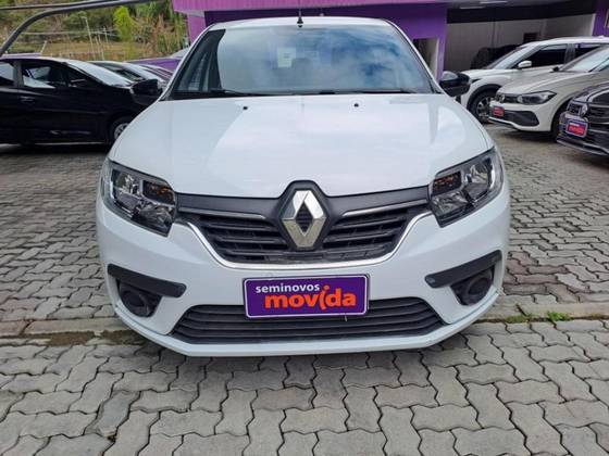 RENAULT LOGAN 2025