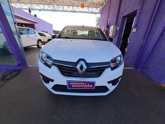 RENAULT LOGAN 2025