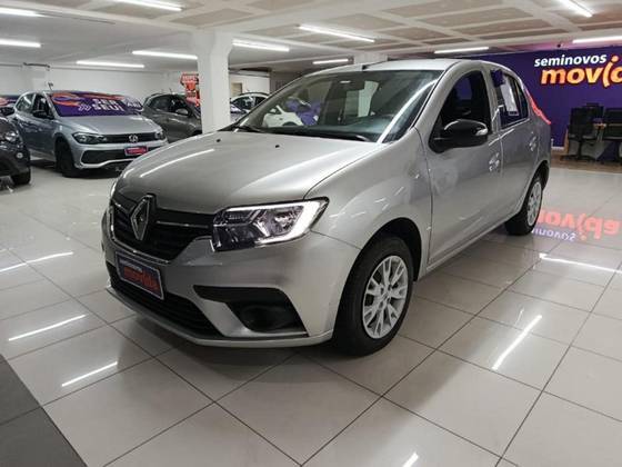RENAULT LOGAN 2025