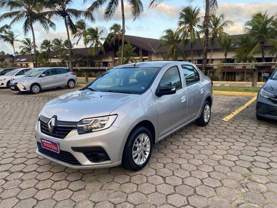 RENAULT LOGAN 2025