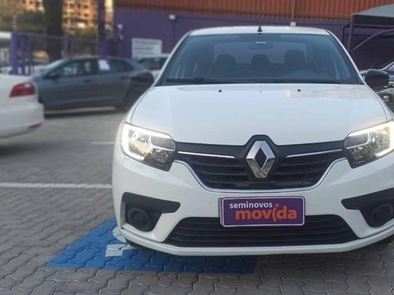 RENAULT LOGAN 2025