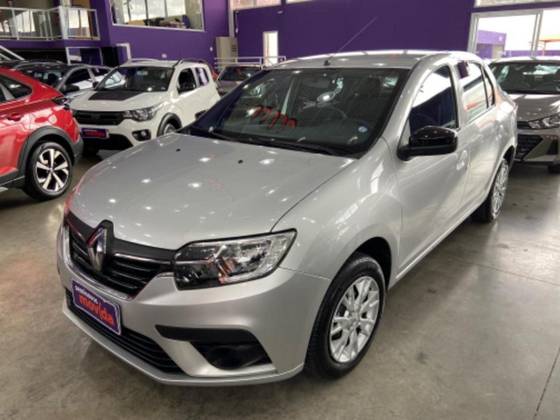 RENAULT LOGAN 2024