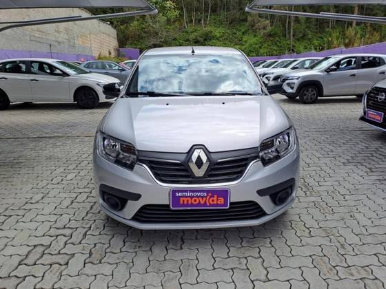 RENAULT LOGAN 2025
