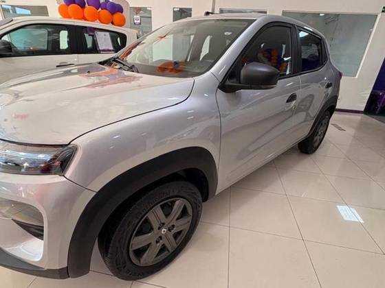 RENAULT LOGAN 2025