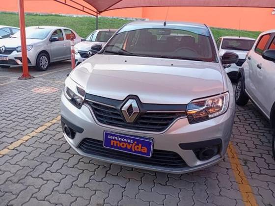 RENAULT LOGAN 2025