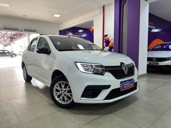 RENAULT LOGAN 2025