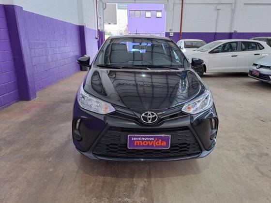 TOYOTA YARIS 2025