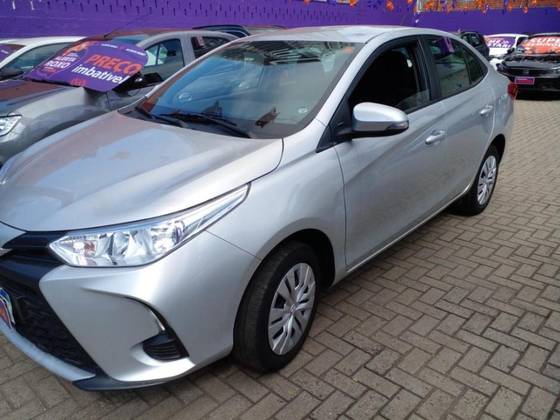 TOYOTA YARIS 2025