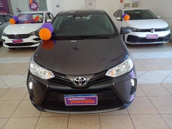 TOYOTA YARIS 2025