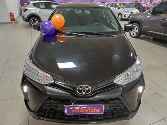 TOYOTA YARIS 2025
