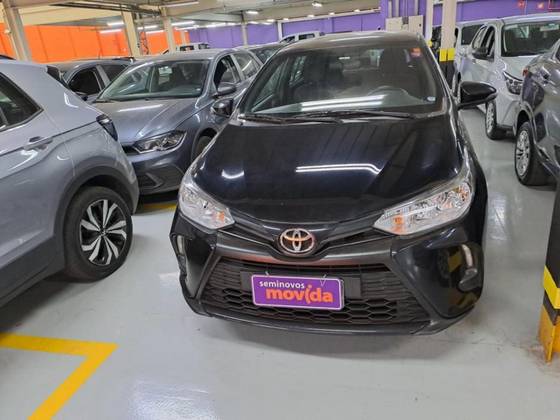TOYOTA YARIS 2025