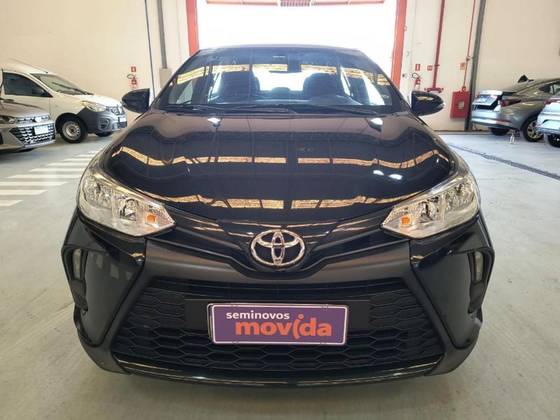 TOYOTA YARIS 2025
