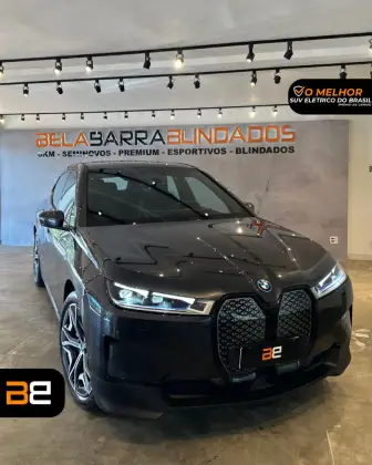 BMW iX 2025