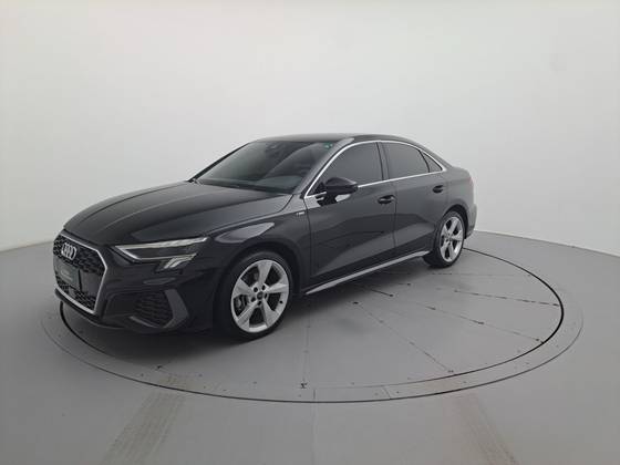 AUDI A3 2024