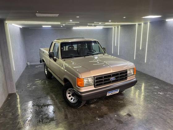 FORD F-1000 1995