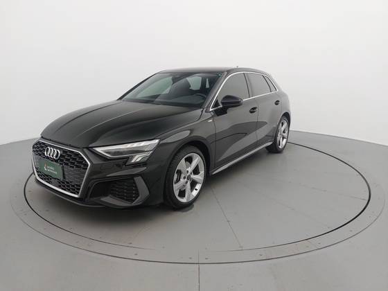 AUDI A3 2024
