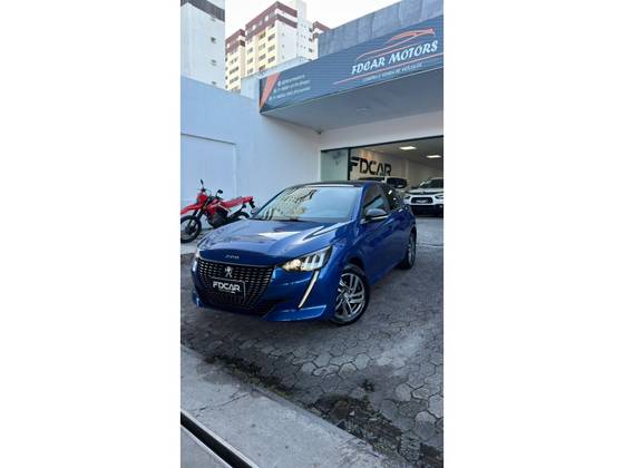 PEUGEOT 208 2021