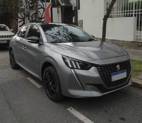 PEUGEOT 208 2023