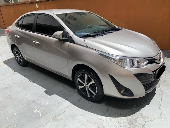 TOYOTA YARIS 2019