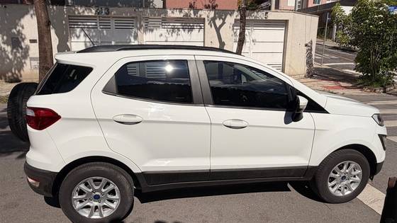 FORD ECOSPORT 2021