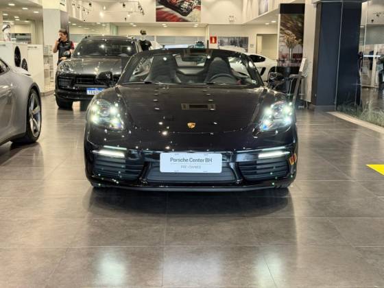 PORSCHE 718 2024
